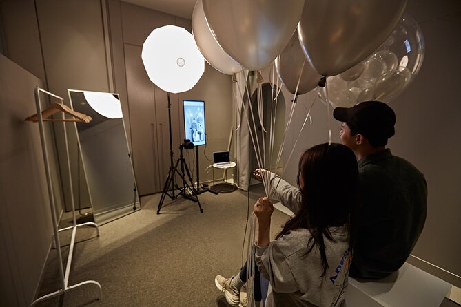 Seoul Self-Photo Studio in Full Color - Schedule and Studio Hours