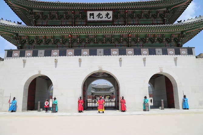 Gyeongbokgung Palace Private Half-Day Tour - What to Expect on Tour