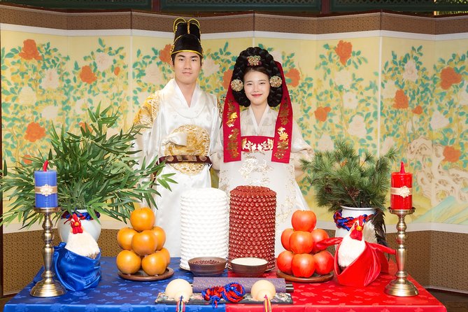 Korean Traditional Wedding_Mi - Hanbok Rental and Accessories