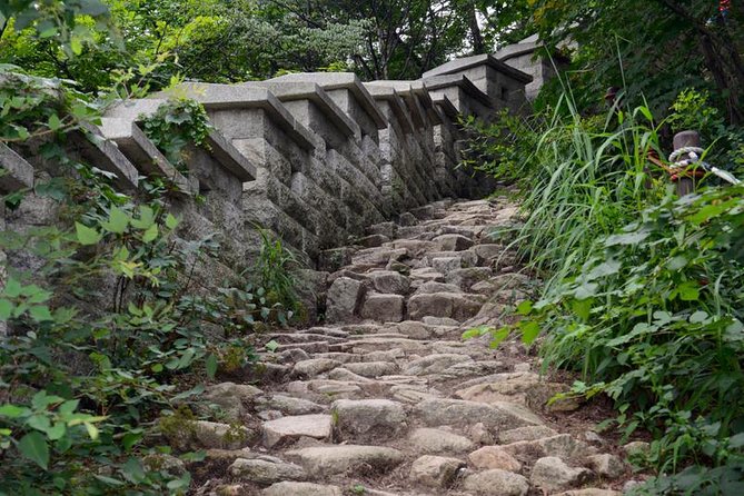 Outdoors In Seoul - Navigating Seouls Trail Systems