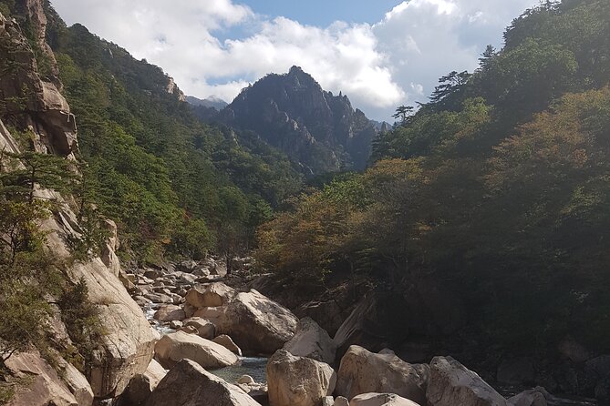 Special Private Tour Mt. Seorak, Gwongeum Fortress, Naksan Beach - Meeting and Pickup Arrangements