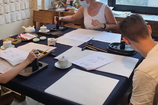 Create a Korean Calligraphy Scroll in Insadong Seoul - Creating Your Unique Scroll Design