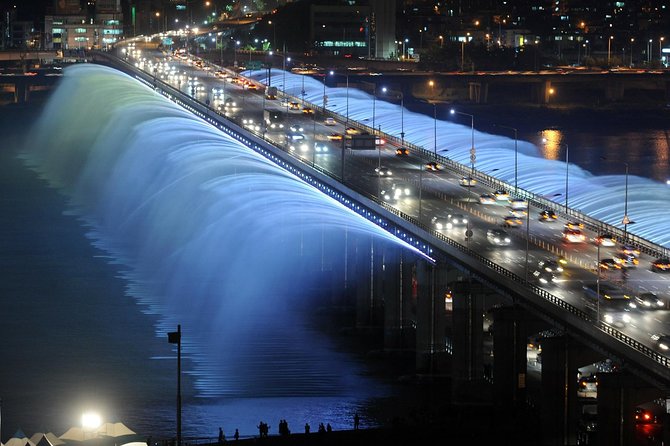 Seoul Night Tour With a Local: Private & 100% Personalized - Accessibility and Guest Reviews