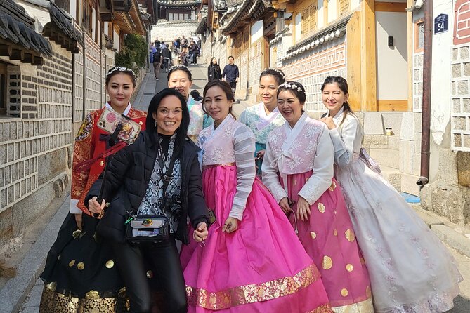 Wearing Hanbok Walking Tour in Bukchon With Liquor Tasting - Cancellation and Refund Policy