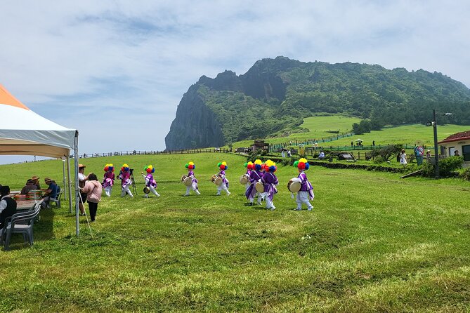 Private Tour in South and East in Jeju Island - Reviews From Satisfied Travelers