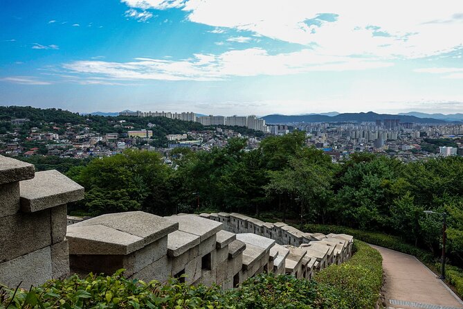 [Seoul Live Virtual Tour With Oraegage] Hidden Gems of Queen - Prepare for a Royal Adventure