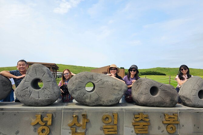 Jeju Private Package Tour - East and South of Jeju (UNESCO) - Whats Included and Excluded