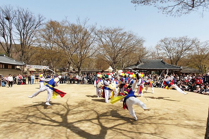 Private Tour : Royal Palace & Traditional Villages Wearing Hanbok - Private Tour Inclusions