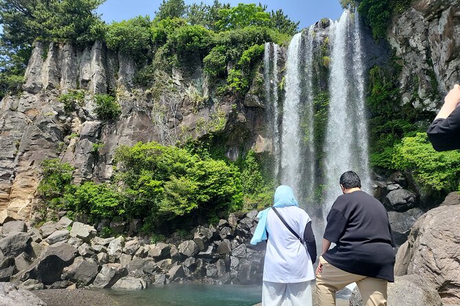 Private Day Tour in South in Jeju Island - Cancellation and Refund Policy